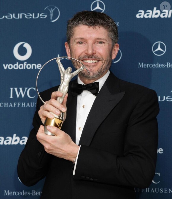 Nick Fry récompensé au nom de l'équipe Brawn Grand Prix lors de la soirée des Laureus World Action Sportsperson of the Year à Abou Dabi le 10 mars 2010
