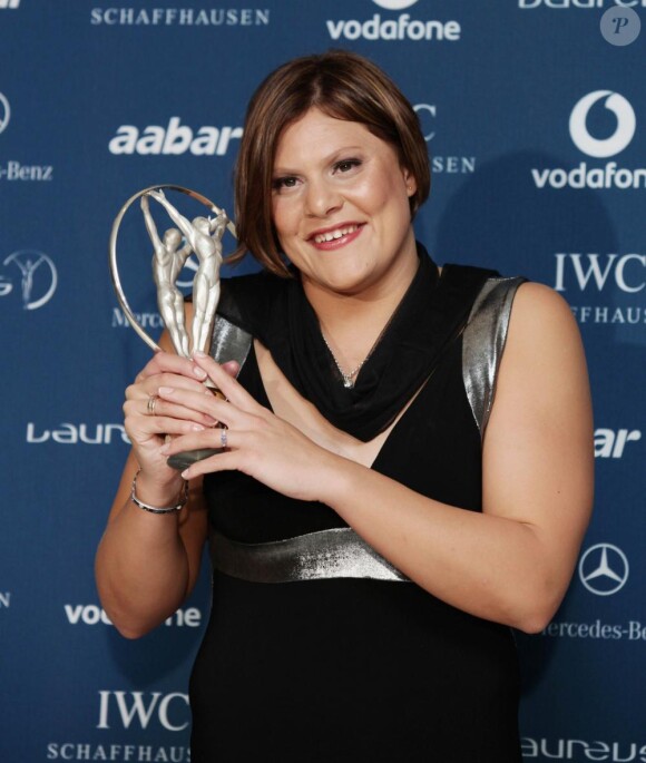 Natalie Du Toit récompensée lors de la soirée des Laureus World Action Sportsperson of the Year à Abou Dabi le 10 mars 2010