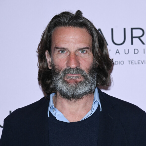 L'occasion pour lui de prendre la parole via un communiqué.
Frédéric Beigbeder - 28ème cérémonie des Lauriers de l'Audiovisuel au théâtre Marigny à Paris. Elle sera diffusée en différé sur TV5 Monde, pour la deuxième année consécutive. Dix-sept lauriers ont été décernés. France Télévisions arrive en tête du palmarès de la 28e édition avec cinq prix. Cette année, France 2 et France 5 sont récompensées à égalité avec deux Lauriers chacune © Coadic Guirec/Bestimage 