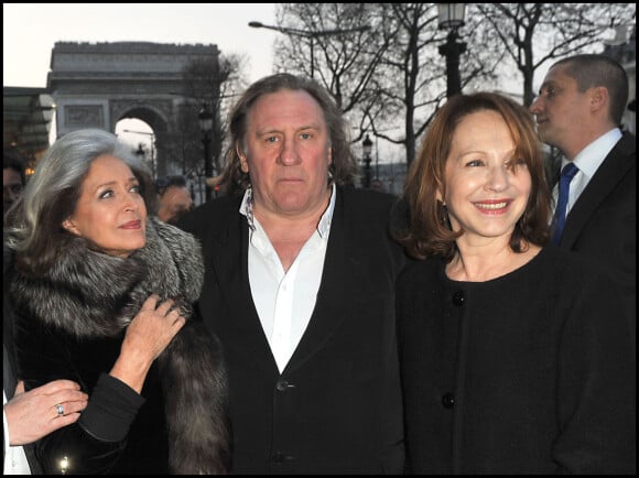 Françoise Fabian, Gérard Depardieu, Nathalie Baye - Avant-première de "Je n'ai rien oublié" de Bruno Chiche au cinéma Publicis des Champs-Elysées à Paris le 28 mars 2011