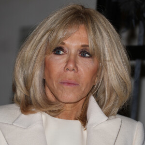 Brigitte Macron - Ouverture de l'exposition "Sculpter les sens" d'Iris van Herpen au Musée des Arts Décoratifs de Paris le 28 novembre 2023. © Denis Guignebourg/Bestimage 