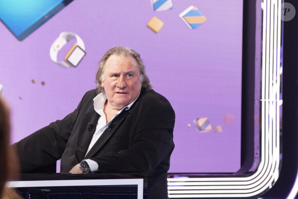 Exclusif - Gérard Depardieu - Première émission TPMP (Touche Pas à Mon Poste!) de la saison pour Cyril Hanouna et son équipe de chroniqueurs, avec beaucoup de nouveautés, un nouveau plateau, nouveau décor, des nouveaux arrivants, ainsi que la présence rare et exclusive de G.Depardieu à Paris le 31août 2020. © Jack tribeca / Bestimage 