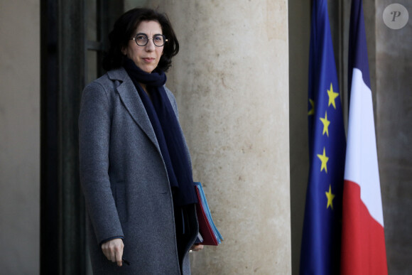 La ministre de la Culture, Rima Abdul Malak à la sortie du conseil des ministres au palais présidentiel de l'Elysée, à Paris, France, le 22 novembre 2023. © Stéphane Lemouton/Bestimage 