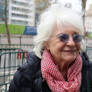 Catherine Lara à la sortie des studios de RTL à Paris, le 7 décembre 2023. © Jonathan Rebboah/Panoramic/Bestimage