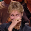 "C'était tellement enfoui en moi" : Judith Godrèche en larmes sur le plateau de "Quelle époque !"
