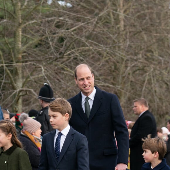 Le prince William, prince de Galles, et Catherine (Kate) Middleton, princesse de Galles, avec leurs enfants le prince George de Galles, la princesse Charlotte de Galles et le prince Louis de Galles le 25 décembre 2023