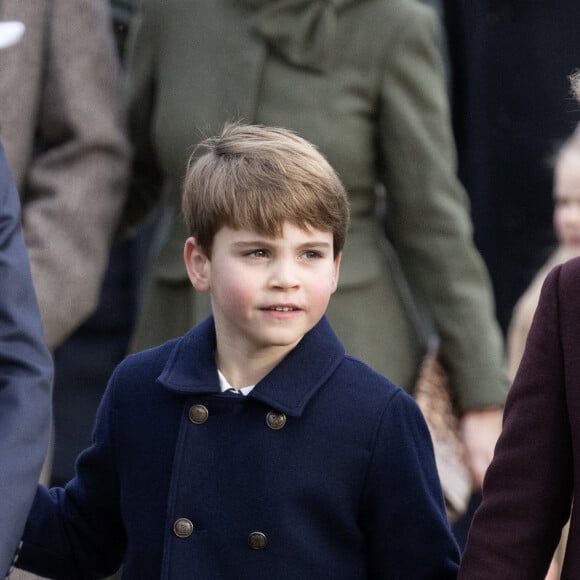 Mia Tindall et le prince Louis de Galles - Les membres de la famille royale britannique lors de la messe du matin de Noël en l'église St-Mary Magdalene à Sandringham, le 25 décembre 2023.