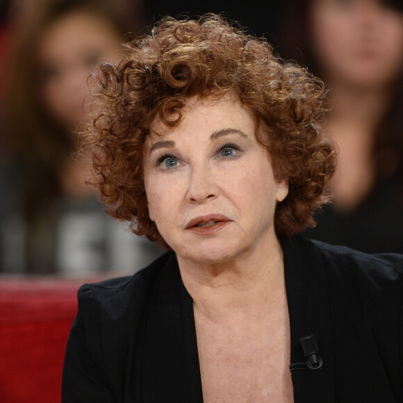 Marlène Jobert - Enregistrement de l'émission "Vivement Dimanche" à Paris le 3 décembre 2014.