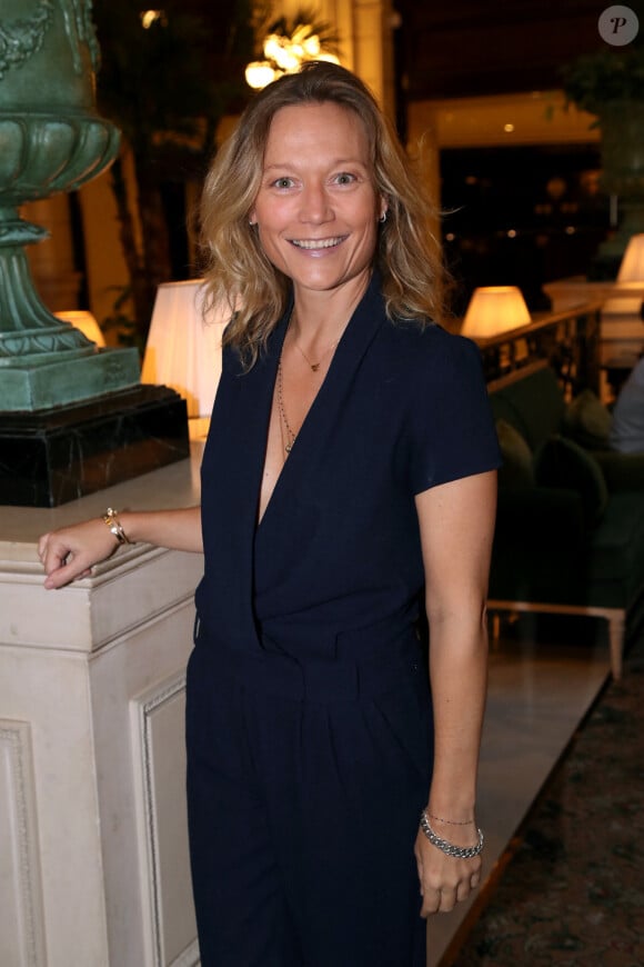 "Il y a un manque. Avec ces vidéos, on s'est créé une bulle, c'est notre moment à nous, on s'amuse." 
Exclusif - Caroline Vigneaux - Dîner de gala des Molières pour le lancement de la saison théâtrale, à l'Hôtel Intercontinental, Paris, France, le 11 Septembre 2023. © Bertrand Rindoff / Bestimage 