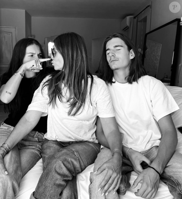 Veronika Loubry et ses enfants, Thylane et Ayrton. Instagram. Le 21 août 2023.