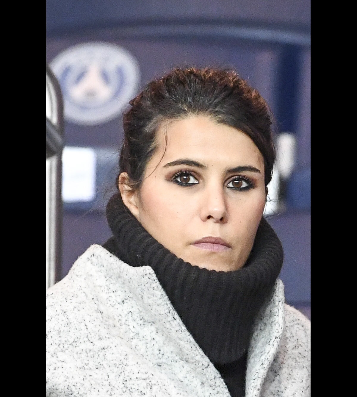 Photo Karine Ferri Karine Ferri Encourage Son Compagnon Yoann Gourcuff Lors Du Match Psg 7132