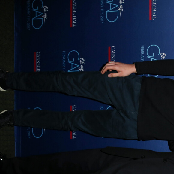 Exclusif - No web - No blog - Gad Elmaleh avec son fils Noé lors du photocall du spectacle de Gad Elmaleh "Oh My Gad" au "Carnegie Hall" à New York, le 11 février 2017. © Dominique Jacovides/Bestimage  No Web No Blog - Belgium and Switzerland Exclusive - Germany call for price - Celebrities at the photocall of Gad Elmaleh's show "Oh My Gad" held at the "Carnegie Hall" in New York. February 11th, 2017.