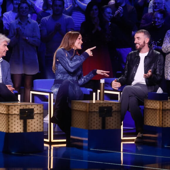 Exclusif - Daniel Guichard, Vitaa, Christophe Willem - Enregistrement de l'émission "La boîte à secrets N°18" à Paris, présentée par Faustine Bollaert et diffusée le 12 janvier 2024 sur France 3 © Christophe Clovis / Bestimage