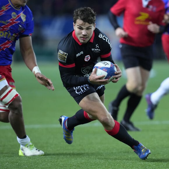 Antoine Dupont : Le stade Français l'emporte face à Toulouse (27 - 12) au Stade Jean Bouin le 3 décembre 2023. © Glenn Gervot / Panoramic / Bestimage