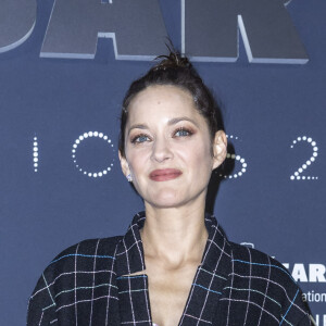 Marion Cotillard au photocall du dîner César Révélations 2024 à L'Élysée Montmartre à Paris le 15 janvier 2024. © Olivier Borde / Bestimage 