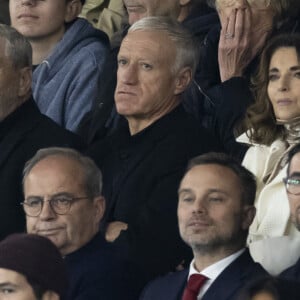 Jean-Claude Darmon, Didier Deschamps et sa femme Claude - People dans les tribunes lors du match de ligue des champions entre le PSG et l'AC Milan au Parc des Princes à Paris le 25 octobre 2023. © Cyril Moreau/Bestimage