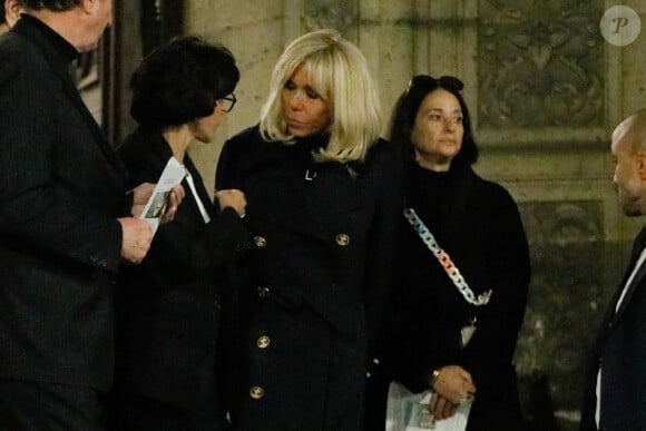 Rachida Dati, Brigitte Macron - Hommage à Charlotte Valandrey en l'église Saint François-Xavier à Paris le 6 octobre 2022. © Christophe Clovis/Bestimage