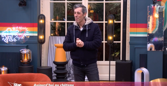 Michaël Goldman est venu leur annoncer le résultat
Pierre et Héléna opposés pour la deuxième demi-finale - quotidienne du 23 janvier 2024 sur TF1