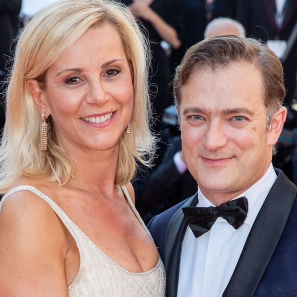 C'est en Savoie lors d'une soirée que Laurence Ferrari et Renaud Capuçon ont échangé leur premier regard
Laurence Ferrari et son mari renaud Capuçon - Montée des marches du film " Benedetta " lors du 74ème Festival International du Film de Cannes