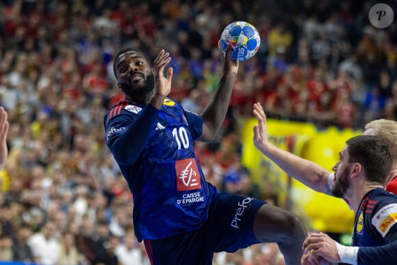Dika Mem - La France championne d'Europe de Handball face au Danemark lors des Championnats d'Europe à Cologne.
