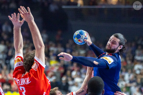 Elohim Prandi - La France championne d'Europe de Handball face au Danemark lors des Championnats d'Europe à Cologne.