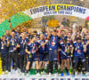 L'équipe de France de handball a remporté la finale du championnat d'Europe
 
La France championne d'Europe de Handball face au Danemark lors des Championnats d'Europe à Cologne