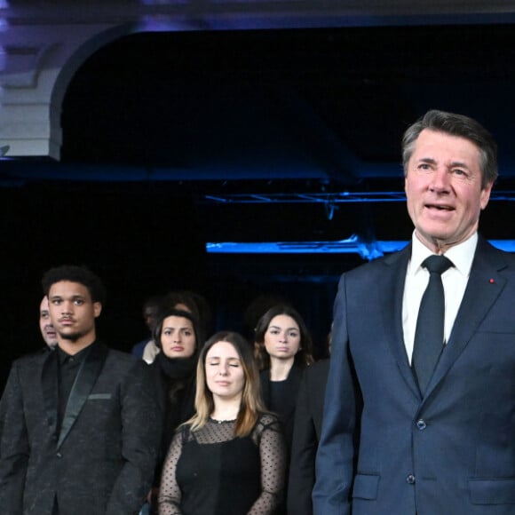 Christian Estrosi, le maire de Nice, et sa femme Laura Tenoudji Estrosi durant la Soirée des Voeux 2024 aux Amis du Maire de Nice au Palais de la Méditerranée, le 29 janvier 2024. C'est plus de 2000 sympatisants qui se sont réunis autour du maire, et ont assisté, durant plus d'une heure, à un show à l'américaine, micro en main, Christian Estrosi, a quitté le traditionnel pupitre pour descendre de scène et aller au contact de l'assistance proposant un question - réponse sans filtre, avec humour et bonne humeur, sous le regard amusé de son épouse Laura Tenoudji Estrosi. © Bruno Bebert/Bestimage