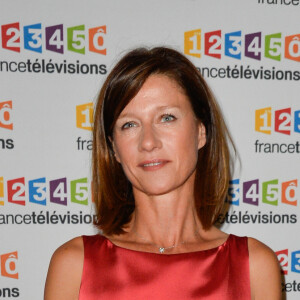 Carole Gaessler lors du photocall de la présentation de la nouvelle dynamique 2017-2018 de France Télévisions. Paris, le 5 juillet 2017. © Guirec Coadic/Bestimage 