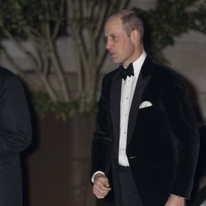 Le prince William, prince de Galles arrive au dîner de gala caritatif "London's Air Ambulance" au Raffles London à Londres le 7 février 2024. 