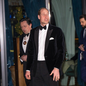 Le prince William, prince de Galles arrive au dîner de gala caritatif "London's Air Ambulance" au Raffles London à Londres le 7 février 2024.