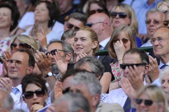 Kate Winslet et Sam Mendes, en juillet 2009, à Wimbledon. C'est l'une des dernières apparitions officielles du couple...