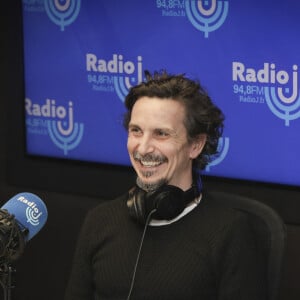 Exclusif - Arnaud Tsamère - Enregistrement de l'émission "CS Cohen" sur Radio J à Paris. Le 20 février 2023. © Jack Tribeca / Bestimage