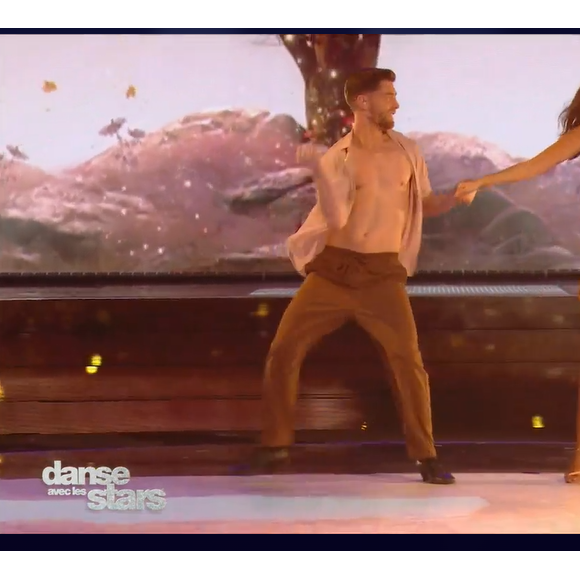 Cela n'a pas empêché la candidate de réaliser une belle prestation
Diane Leyre lors du prime de "Danse avec les stars 2024" du 23 février, sur TF1