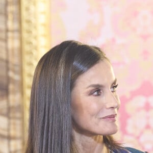 Le roi Felipe VI et la reine Letizia d'Espagne, organisent un déjeuner d'Etat à l'occasion de la visite de Bernardo Arevalo, président du Guatemala, au palais royal à Madrid, le 22 février 2024. 