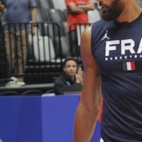 PHOTOS Rudy Gobert bientôt papa pour la première fois ! Sa sublime compagne dévoile son ventre déjà très rond