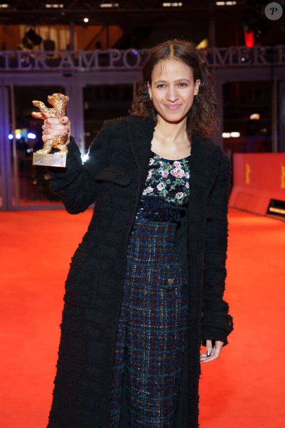 Mati Diop Gewinnerin Goldener Bär für Besten Film - Tapis rouge de la cérémonie de clôture de la 74ème édition du festival international du film de Berlin, la Berlinale, le 24 février 2024.