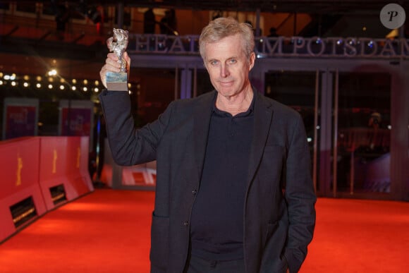 Le réalisateur français Bruno Dumont a été couronné du prix du jury pour son film initulé L'Empire. 
Bruno Dumont - Tapis rouge de la cérémonie de clôture de la 74ème édition du festival international du film de Berlin, la Berlinale, le 24 février 2024.