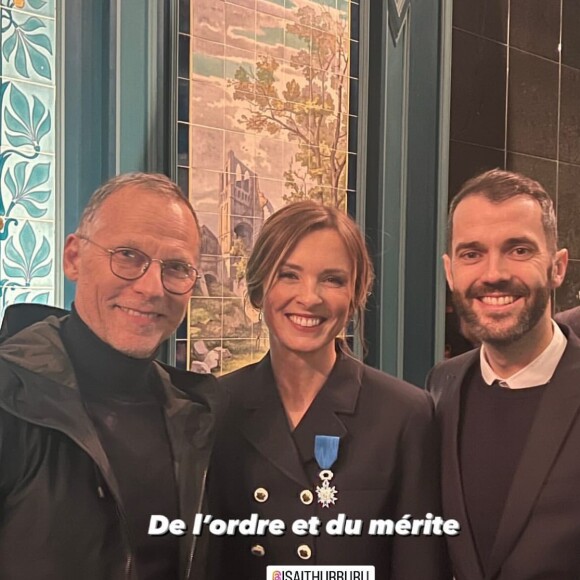 Isabelle Ithurburu décorée de la médaille de l'ordre et du mérite. Instagram