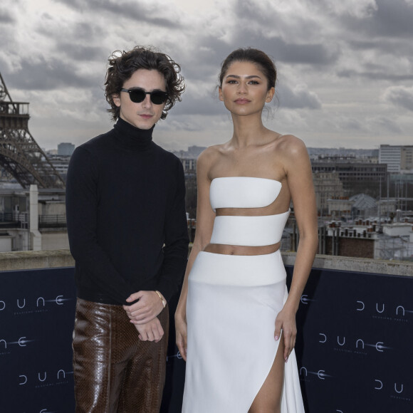 Timothée Chalamet et Zendaya lors du photocall du film "Dune, deuxième partie" à l'hôtel Shangri-La à Paris, France, le 12 février 2024. © Olivier Borde/Bestimage 