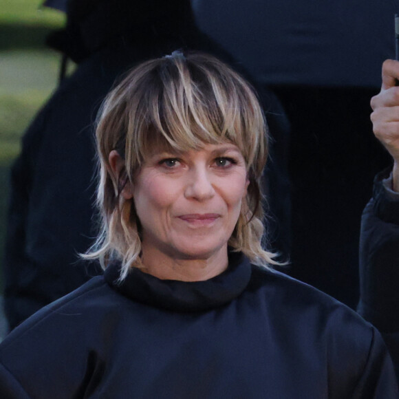 Marina Foïs - Arrivées au défilé de mode Louis Vuitton collection femme automne/hiver 2024-2025 au Louvre à Paris (PFW) le 5 mars 2024. © Denis Guignebourg / Bestimage 
