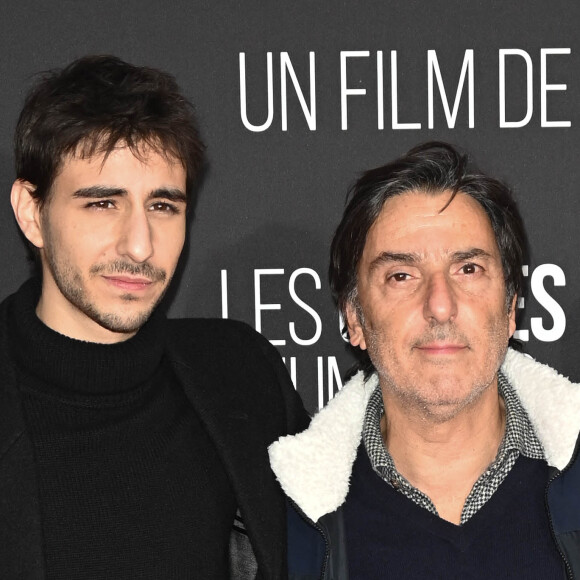 Ben Attal et Yvan Attal - Avant-première du film "Les Choses Humaines" au cinéma UGC Normandie à Paris le 23 novembre 2021. © Coadic Guirec/Bestimage 