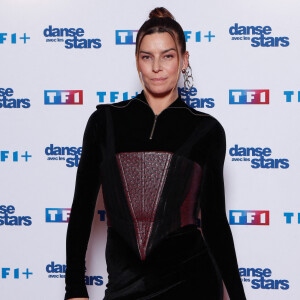 Et notamment gagnante de la précédente édition.
Fauve Hautot - Photocall pour le lancement de la nouvelle saison de l'émission "Danse avec les stars 2024 (DALS)" à la Tour TF1 à Boulogne-Billancourt. Le 25 janvier 2024 © Christophe Clovis / Bestimage 