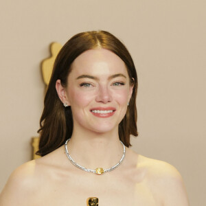 Emma Stone - 96e cérémonie des Oscars au Dolby Theater à Hollywood le 10 mars 2024.