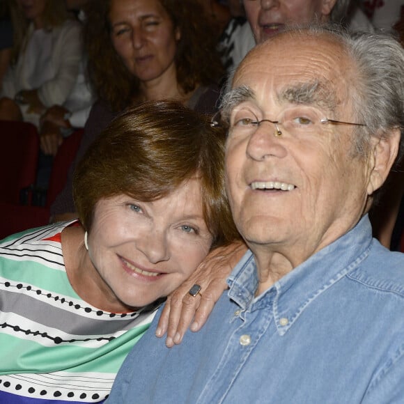 Mais avant de tomber dans ses bras et de l'épouser, Macha Méril a été en couple avec Stéphane Freiss.
Macha Méril et son fiancé Michel Legrand - Pierre Richard fête ses 80 ans à l'Olympia à Paris, le 13 juin 2014.