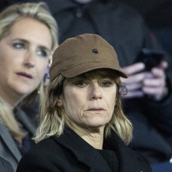 Marina Foïs - People dans les tribunes du quart de finale de la coupe de France de football entre le Paris Saint-Germain et l'OGC Nice (3-1) au Parc des Princes à Paris le 13 mars 2024. © Cyril Moreau/Bestimage