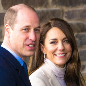 Meghan Markle a pris la parole une heure seulement après le discours du prince William.
Le prince William et Kate Middleton arrivent au centre de loisirs et de remise en forme Aberavon à Port Talbot, pour rencontrer les communautés locales et découvrir comment le sport et l'exercice peuvent favoriser la santé mentale et le bien-être. Le 28 février 2023.