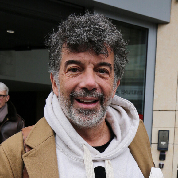 Stéphane Plaza - Les célébrités à la sortie de l'émission "Les Grosses Têtes" aux studios RTL à Neuilly-sur-Seine, France, le 17 avril 2023. © Jonathan Rebboah/Panoramic/Bestimage