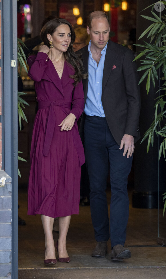 Le prince William, prince de Galles, et Catherine (Kate) Middleton, princesse de Galles, en visite à Birmingham, le 20 avril 2023.
