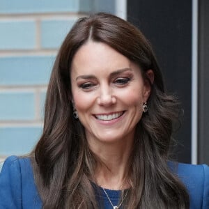 La princesse de Galles a annoncé souffrir d'un cancer
Catherine (Kate) Middleton, princesse de Galles, inaugure la nouvelle unité de chirurgie de jour pour enfants "Evelina" à l'hôpital Guy's et St Thomas de Londres, Royaume Uni, le 5 décembre 2023. 