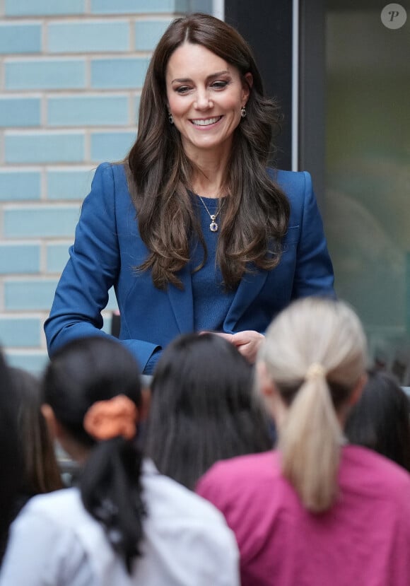 La princesse de Galles a annoncé souffrir d'un cancer
Catherine (Kate) Middleton, princesse de Galles, inaugure la nouvelle unité de chirurgie de jour pour enfants "Evelina" à l'hôpital Guy's et St Thomas de Londres, Royaume Uni, le 5 décembre 2023. 